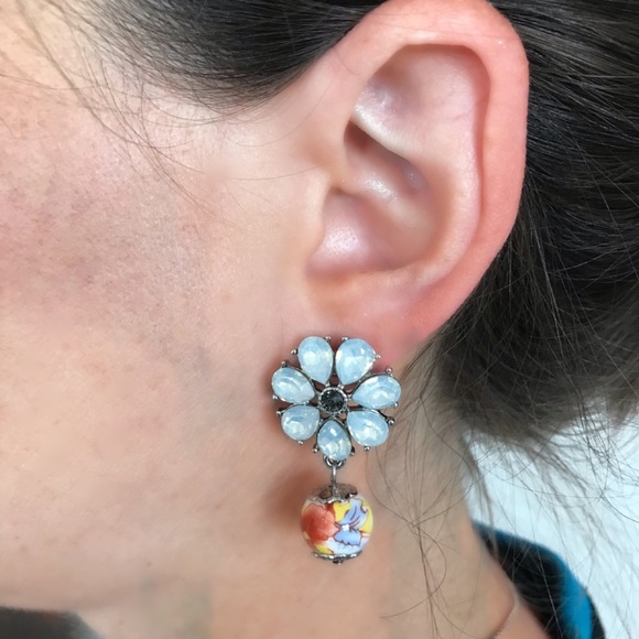 Crystal Flower Earrings - Picture 3 of 3